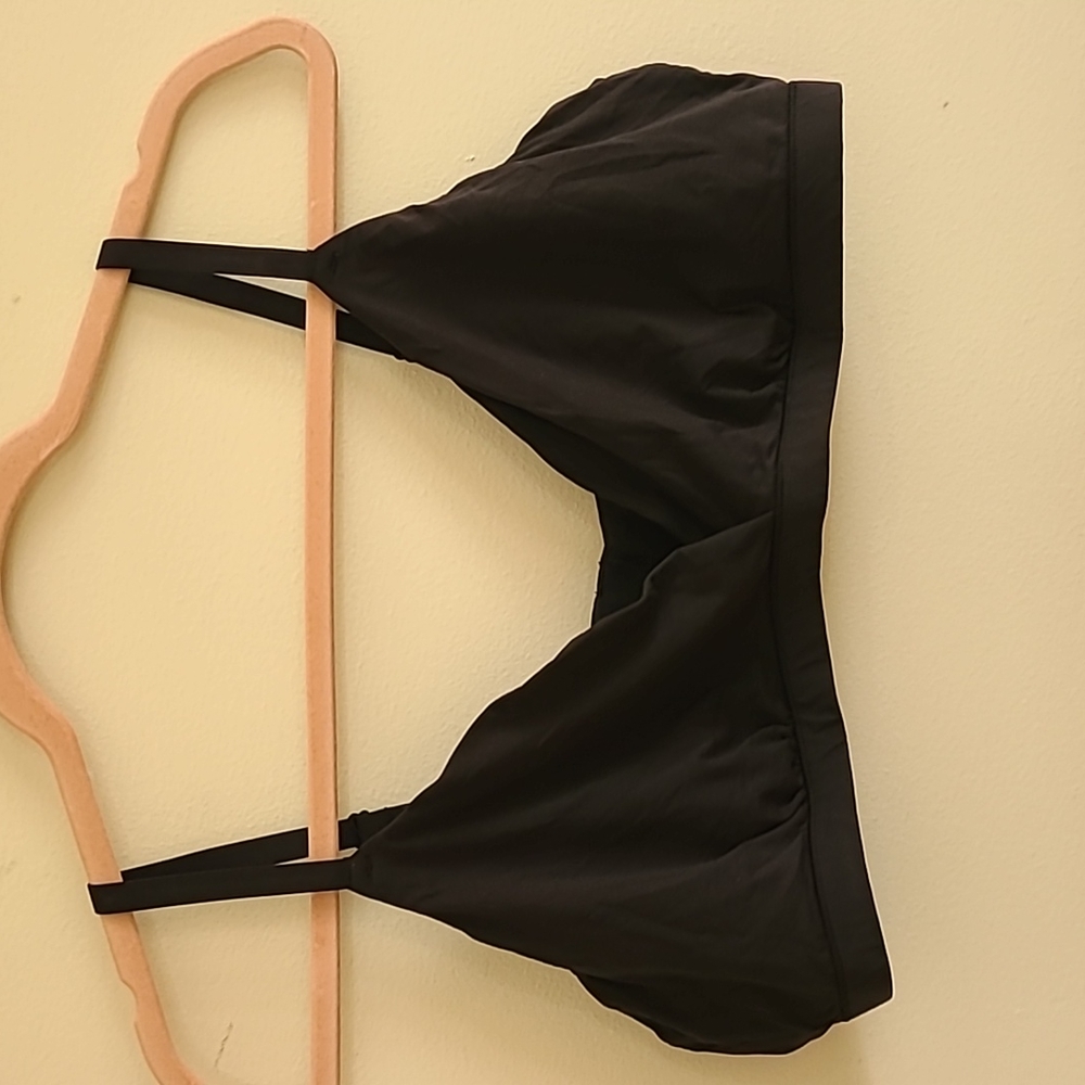 SKIMS Fits Everybody Triangle Bralette - Size M, Shade Onyx